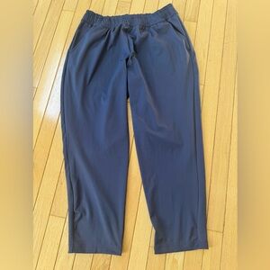 Columbia Blue drawstring joggers with front side pockets. Ladies Large NWOT